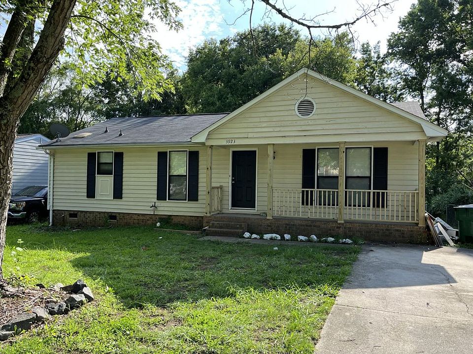 1st image of 3923 Courtland Dr