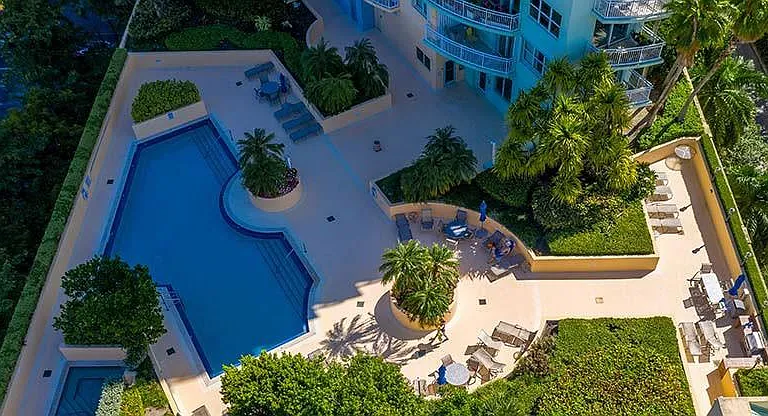 2475 Brickell Ave #709 — Photo 9