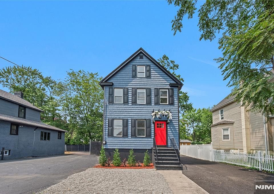 1st image of 9 Byrne St