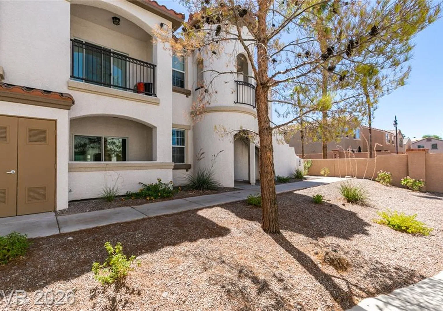 Newly Renovated, 3-Bedroom, Henderson Condo with Private Balcony & 1 Car Garage, Located in a Gat... — Photo 2