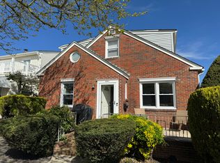 6901 Winchester Ave, Ventnor, NJ 08406