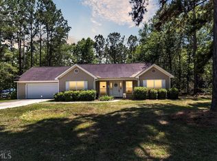 706 Bay Tree Ln, Statesboro, GA 30458