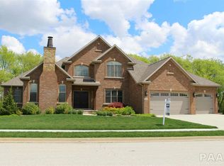 10424 N Attingham Park, Peoria, IL