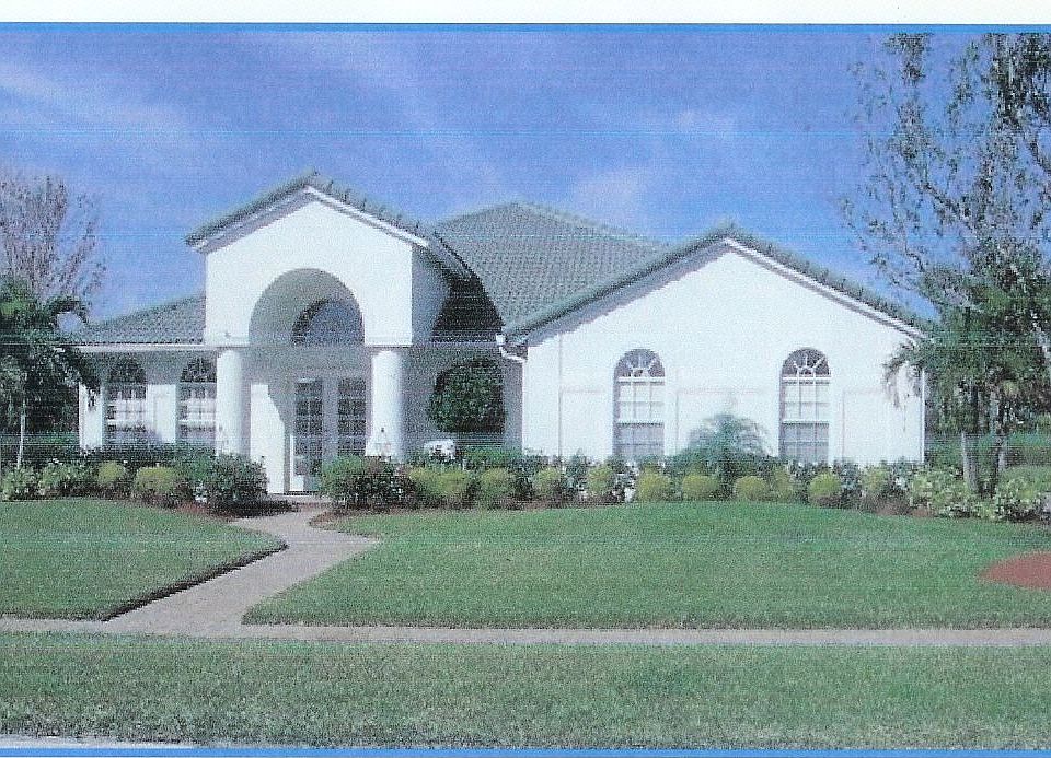 1st image of 2719 SW Glenmoor Way