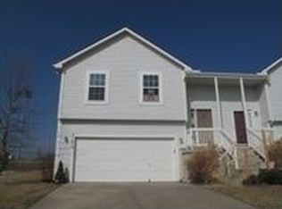 21673 S Main St, Spring Hill, KS 66083