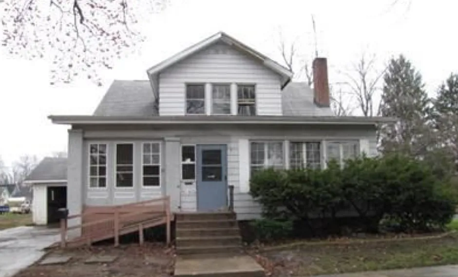 613 Ridge St photo 1