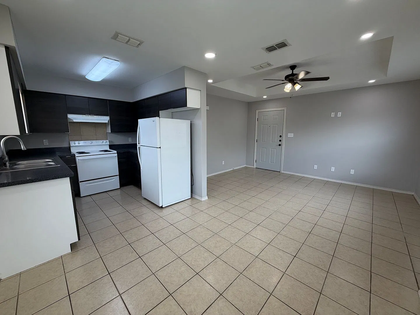 Lot 17 — Photo 4