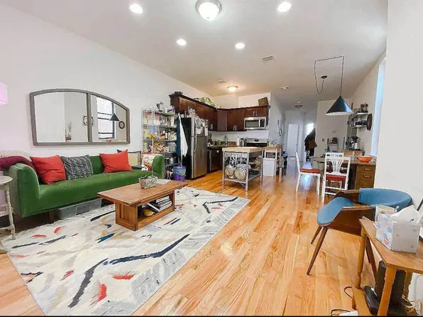 244 Schaefer Street image 2 of 9