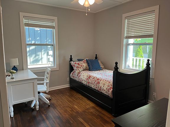 4th image of 2034 Lincoln St