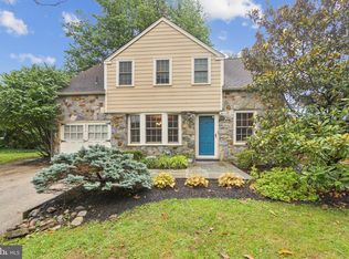 971 W Conestoga Rd, Berwyn, PA 19312