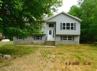 134 Locust Dr, East Stroudsburg, PA