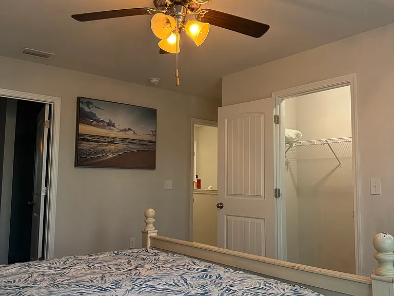 1887 Pointe Dr — Photo 13