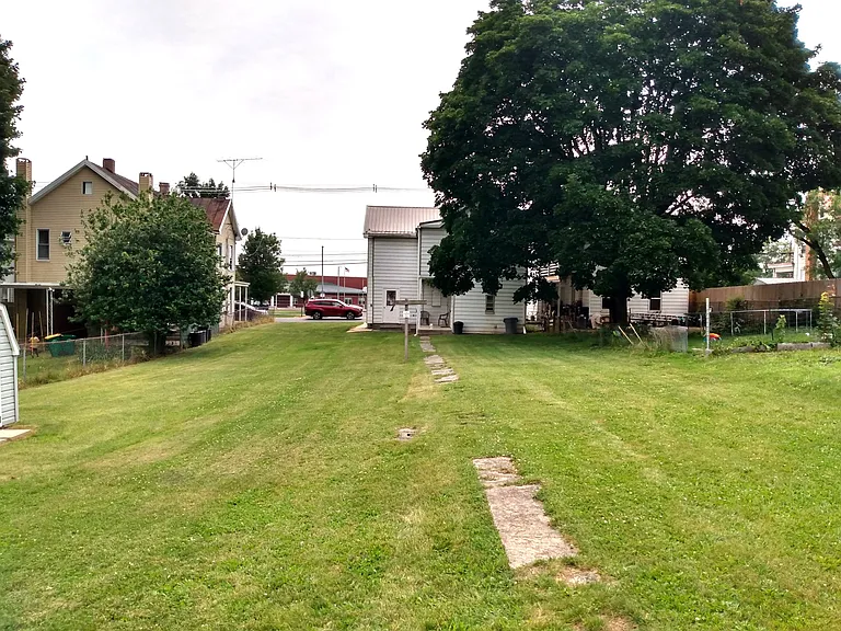 462 N Franklin St #2 — Photo 12