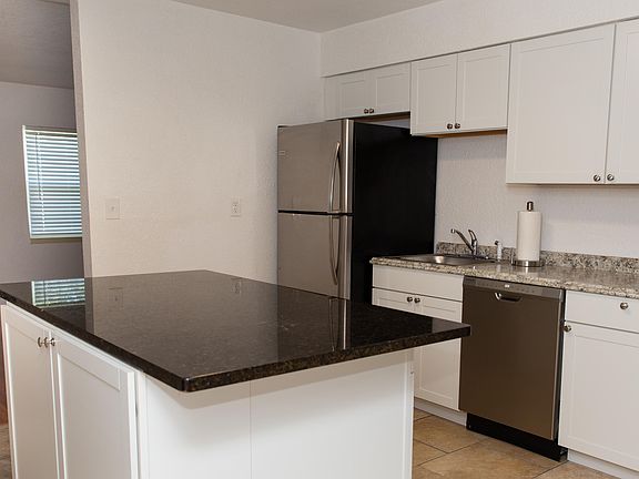 2nd image of 500 Orchid Blvd