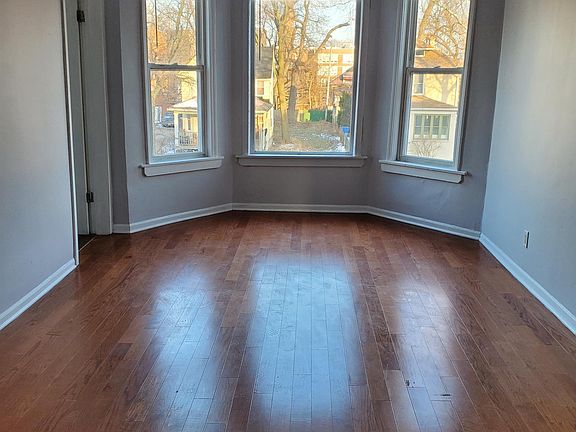 5th image of 7728 S Saginaw Ave #2