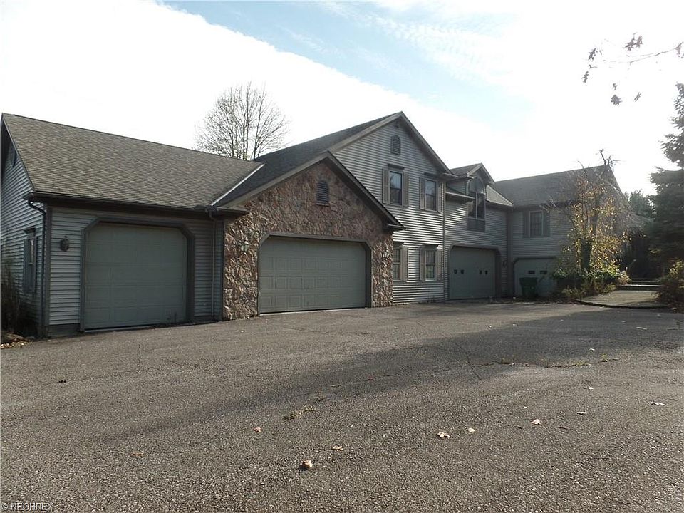 9547 Brakeman Rd, Chardon, OH 44024 | Zillow