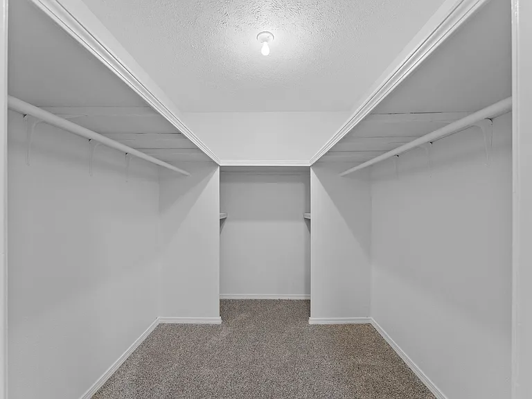 56 Wintergreen Dr — Photo 15