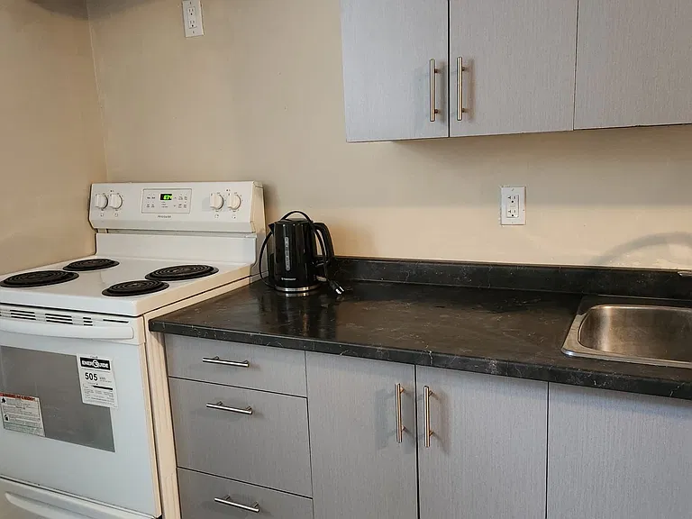 73 Hickory Heights Cres #LOWER — Photo 5