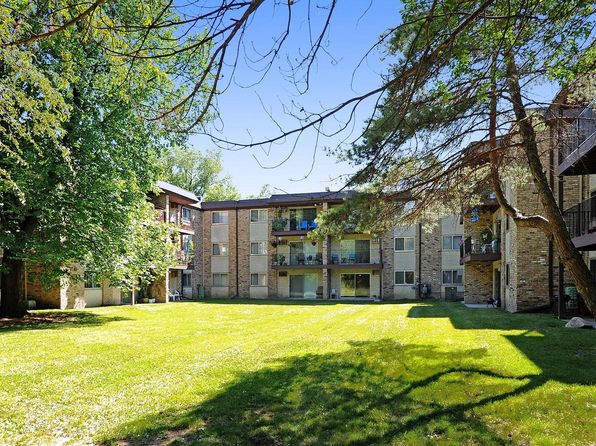 155 Little Canada Rd E APT 208