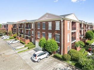801 Rue Dauphine APT 303, Metairie, LA 70005