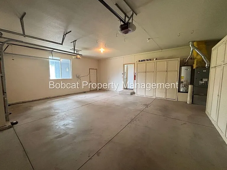 1300 Bridle Way — Photo 43