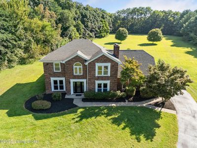 2805 Little Hills Ln, Anchorage, KY, 40223