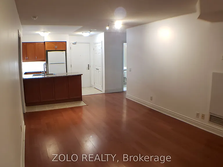 78 Harrison Garden Blvd #511 — Photo 8