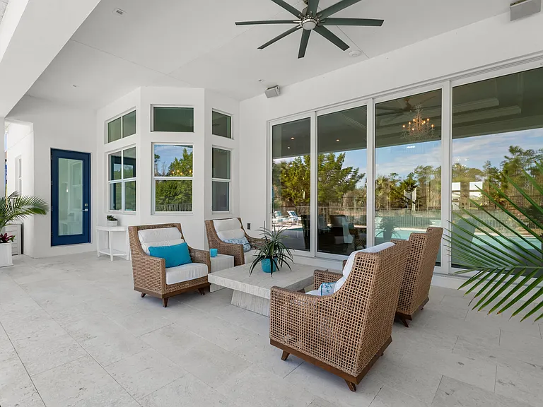8955 Redonda Dr — Photo 54