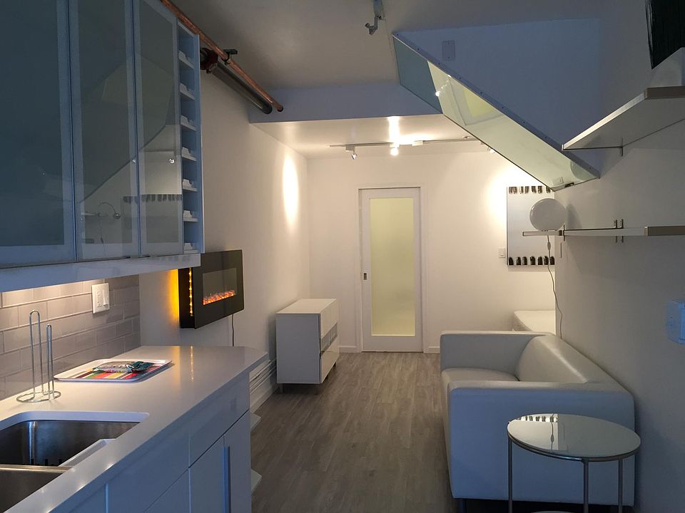 1st image of 2501 Harrison St Suite 2