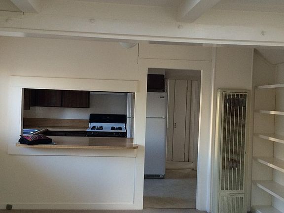 dining area looking into kitchen