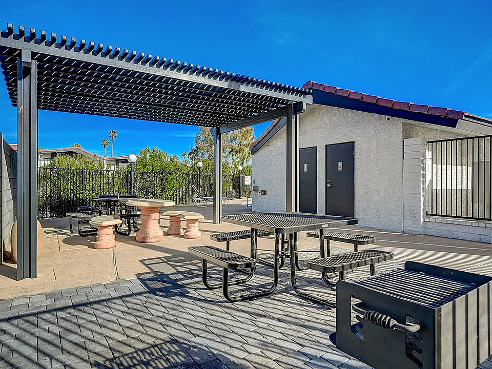 Bolero Apartments