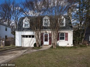 5819 Greenlawn Dr, Bethesda, MD