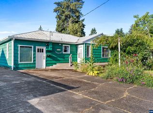 2166 Stortz Ave NE, Salem, OR 97301