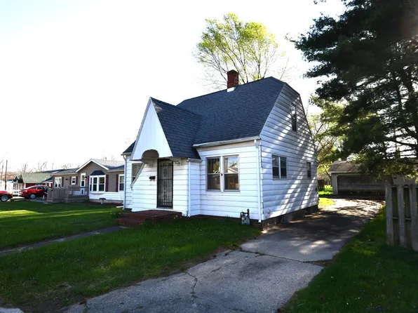 1414 Navajo St, Elkhart, IN 46516