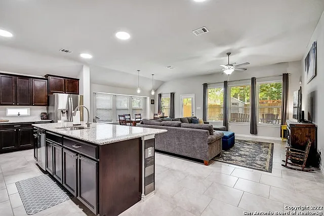 703 Decathlon St — Photo 4