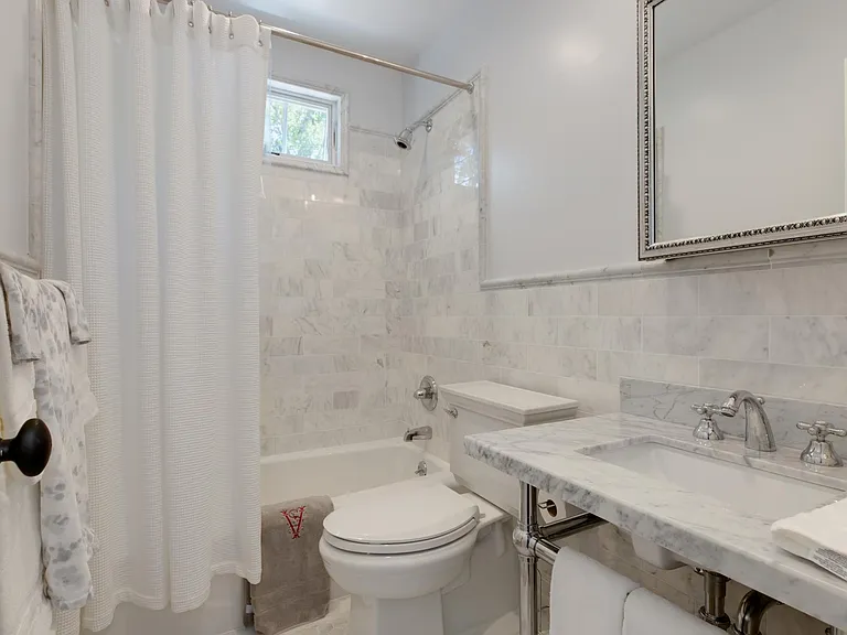 12580 Main Rd — Photo 27