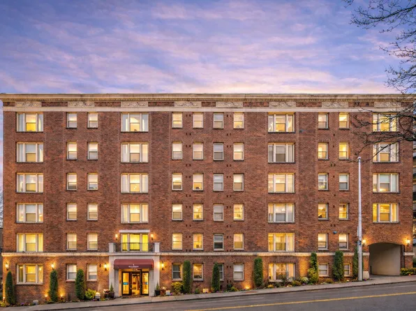 Stockbridge Apartment Homes