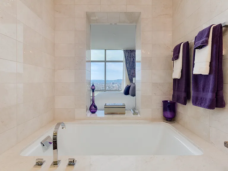 900 W Olympic Blvd #32B — Photo 13