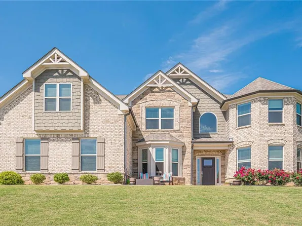 3910 Sky River Ct, Cumming, GA 30040
