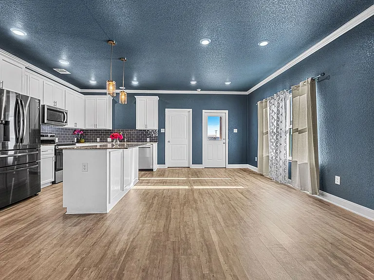 1526 Black Kettle Trl — Photo 15