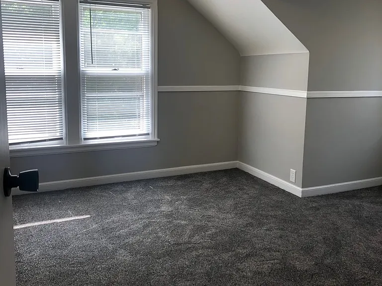 11020 W River Rd — Photo 9