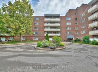 198 Scott St #219, Saint Catharines, ON L2N 5T3