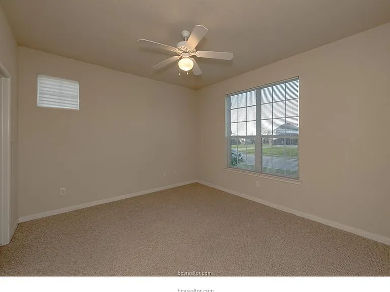 4107 McFarland Dr — Photo 9