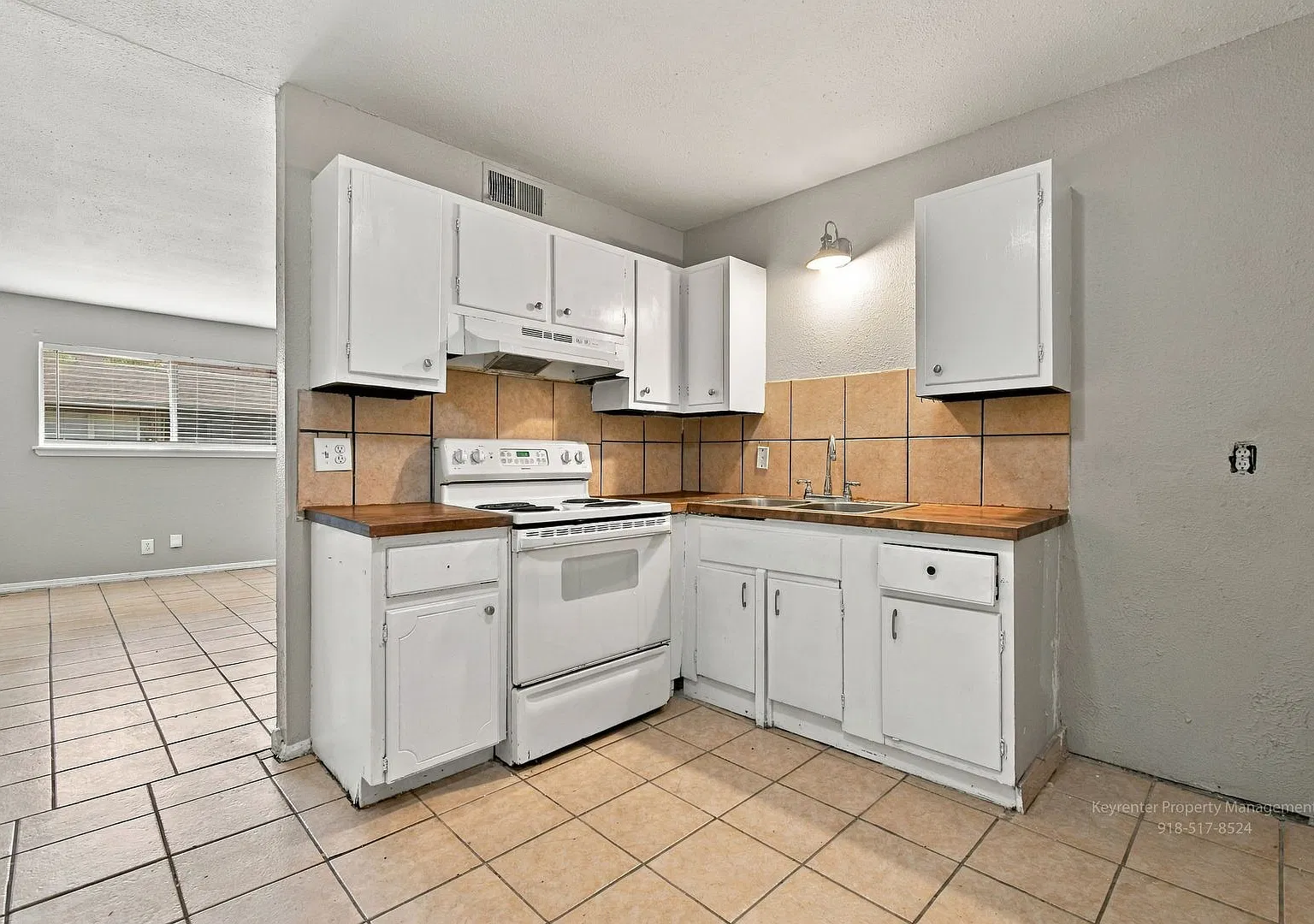 2 Bed 1 Bath Duplex Tile floors — Photo 3