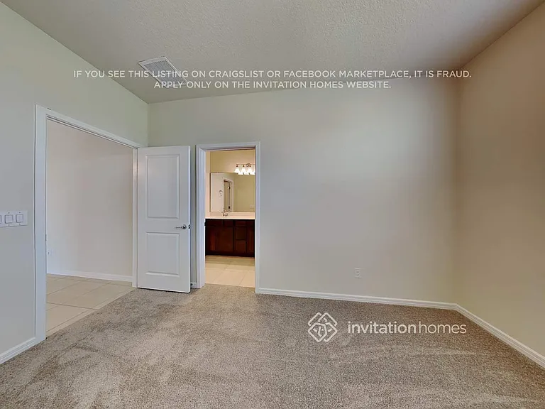 2600 Blowing Breeze Ave — Photo 14