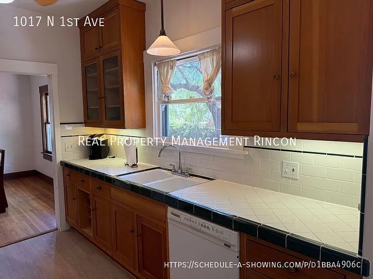 1017 N 1st Ave — Photo 7