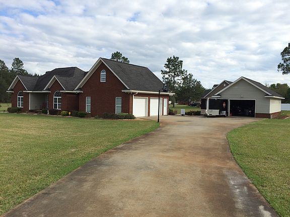 2nd image of 120 Clearwater Dr