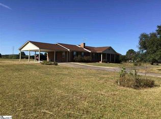 1191 Hannon Rd, Inman, SC 29349