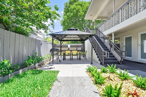 1638 Plunkett St #1 Photo 1