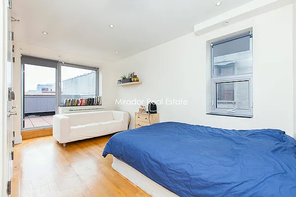 Rented by Mirador Real Estate | media 32